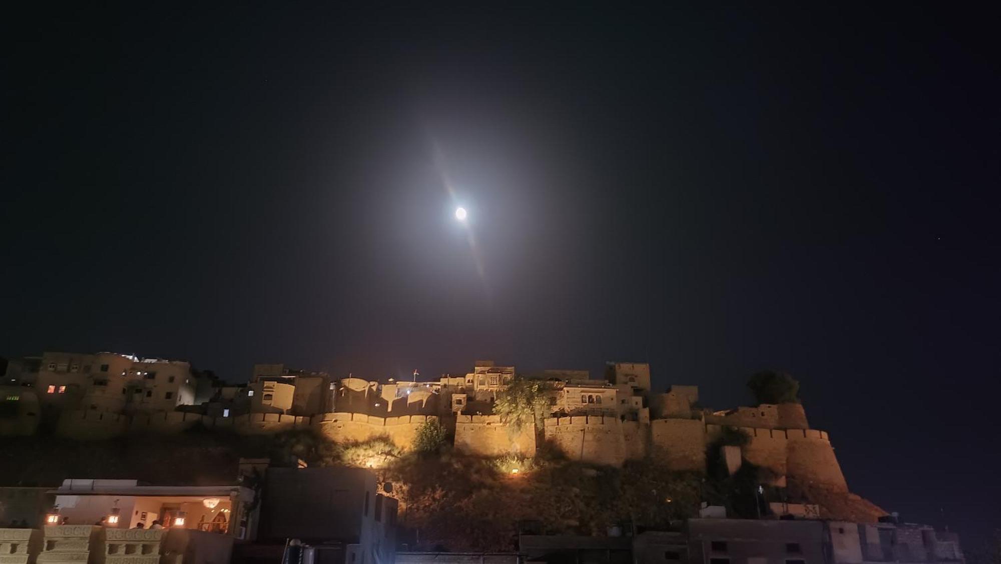 Mirvana Guest House & Camel Safari Jaisalmer Eksteriør billede