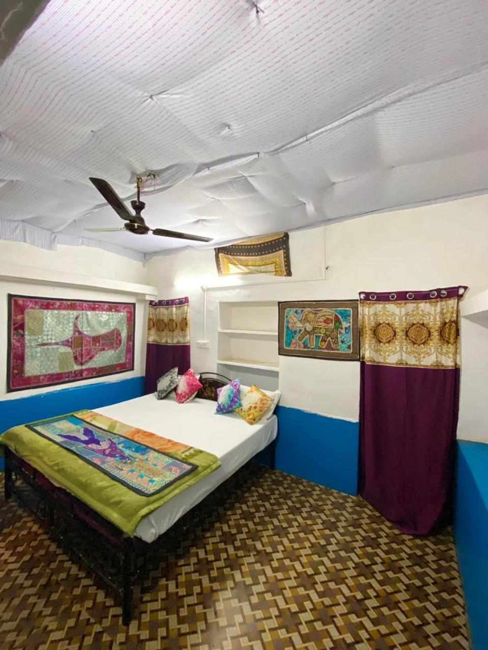 Mirvana Guest House & Camel Safari Jaisalmer Eksteriør billede